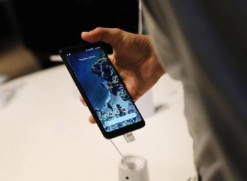 Pixel .. A new phone that transcends the touch phase
