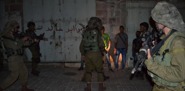 21 Palestinians arrested in the West Bank and Jerusalem