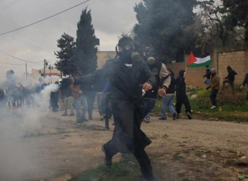 Solidarity injured and another arrested in Kafr Qaddum