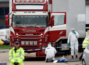 Vietnam: Truck deaths in Britain &acute;serious humanitarian tragedy&acute;