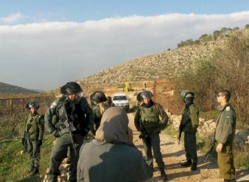 The confiscation of 129 dunums of Al-Zahiriyah and Al-Samu &acute;lands south of Hebron