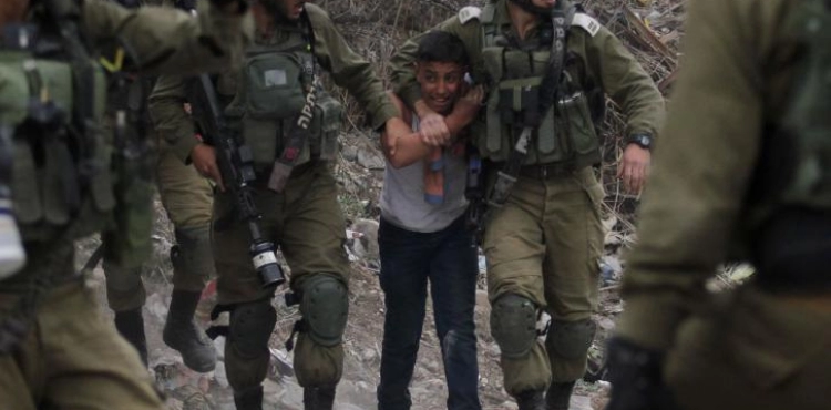 West Bank: 12 detainees and summoning students to meet with intelligence