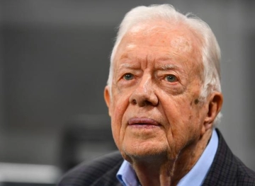 Former President Carter&acute;s surgery &quot;without complications&quot;