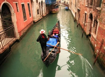 The sunken Venice fears rising water levels again