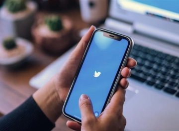 Twitter intends to add a &quot;commemorate&quot; feature of dead user accounts before deleting them