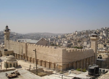 Israeli plan to make changes in the Ibrahimi Mosque