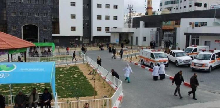 Gaza&acute;s largest hospital threatens to stop health services