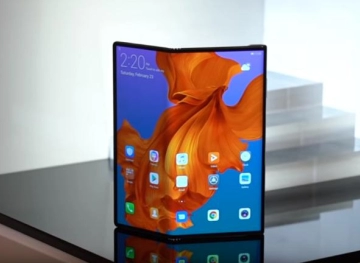 Huawei launches a more advanced version of its foldable phone