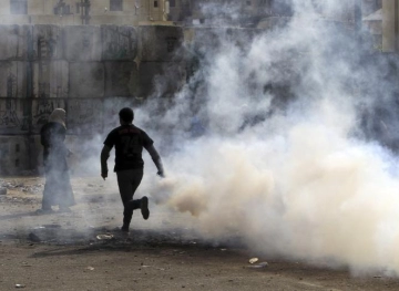 Clashes break out in Kafr Qaddum and suppress the weekly march