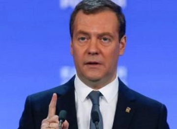 Medvedev retains the leadership of the ruling &quot;United Russia&quot; party
