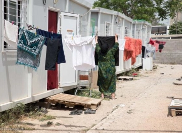 Greece plans to close migrant camps on the Aegean islands within months