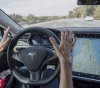 An American senator calls on Tesla to change the brand of automobile driving