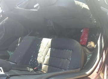 Settlers injure two citizens near Hebron