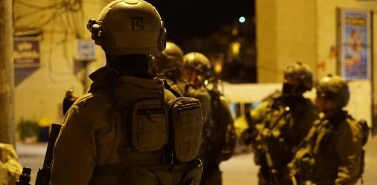10 citizens were arrested in the West Bank