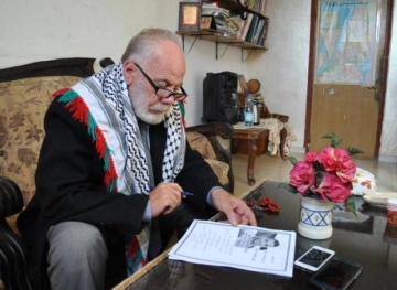The occupation arrests the director of education in Qalqilya