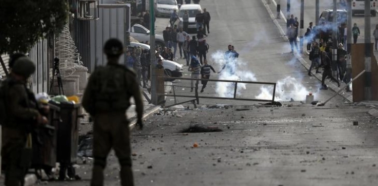 50 suffocation suffocation during clashes in Beta and Asira al-Qibliya