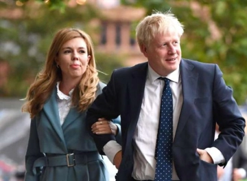 Boris Johnson and his girlfriend are waiting for the birth of a child and they will get married