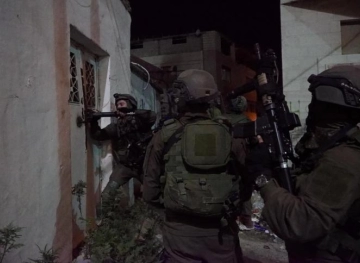 The occupation forces arrest two wounded from Hawara, south of Nablus