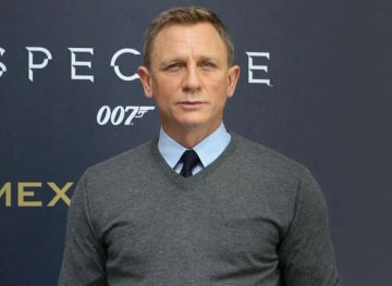 Daniel Craig refuses to give a single penny of his wealth to his children
