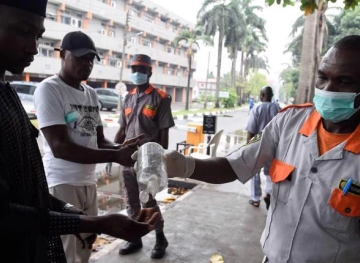 Weak health systems in Africa run the risk of an increased spread of the Corona virus