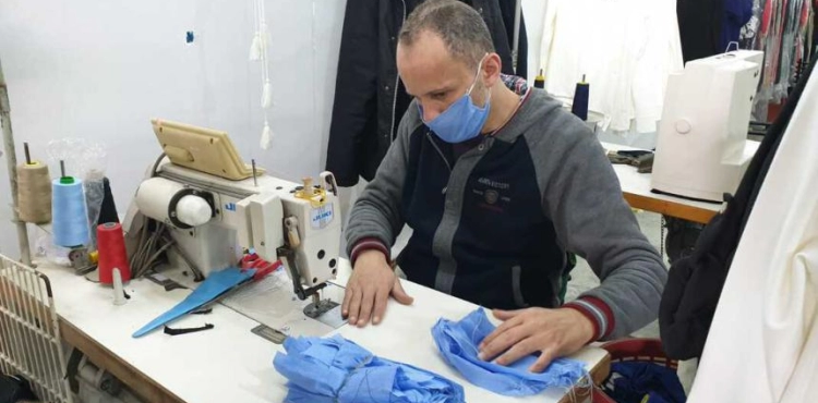 Gaza plant exported to the world &acute;muzzles&acute; and &quot;kits&quot; medical to confront &quot;Corona&quot;