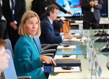 EU establishes legal entity to continue trade with Iran