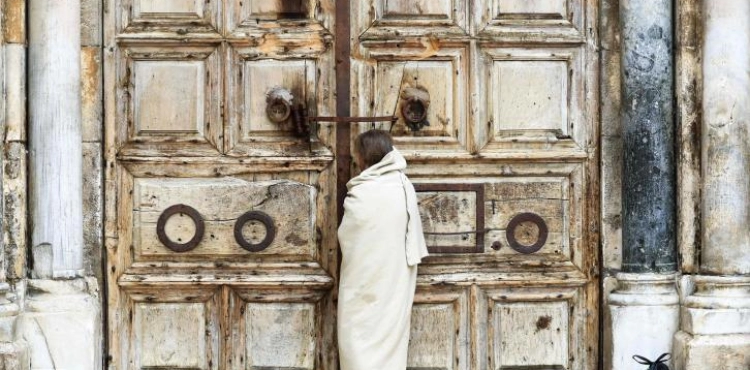 For the first time, the doors of the Church of the Holy Sepulcher are closed on its feast