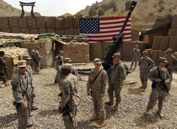 Washington prepares for open war while keeping U.S. presence in Syria