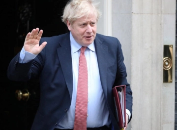 Britain awaits Boris Johnson&acute;s strategy to confront Corona
