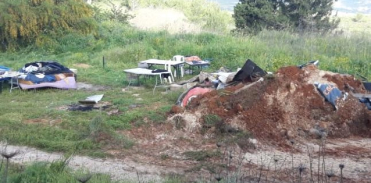 3 buildings were demolished in a settlement outpost near Nablus