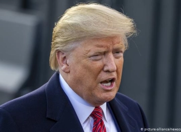 The Trump administration presses intelligence to link the emergence of the Corona virus to Wuhan Laboratories, China