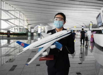 Major American airlines plan to oblige their passengers to wear face masks
