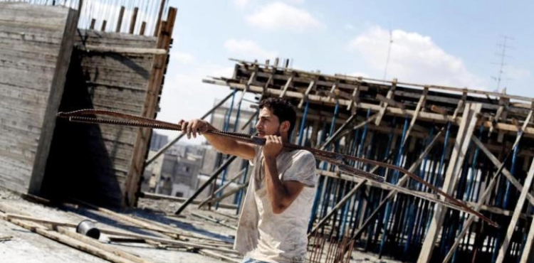 Gaza: Workers sector losses exceeded 50 million dollars