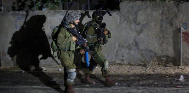 11 civilians were arrested in the West Bank, including a high school student