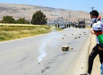 Dozens suffocated during the occupation&acute;s repression of a peaceful activity against annexation in Qusin