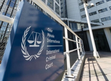 France expresses &quot;displeasure&quot; at the fact that Trump has allowed sanctions against officials of the International Criminal Court