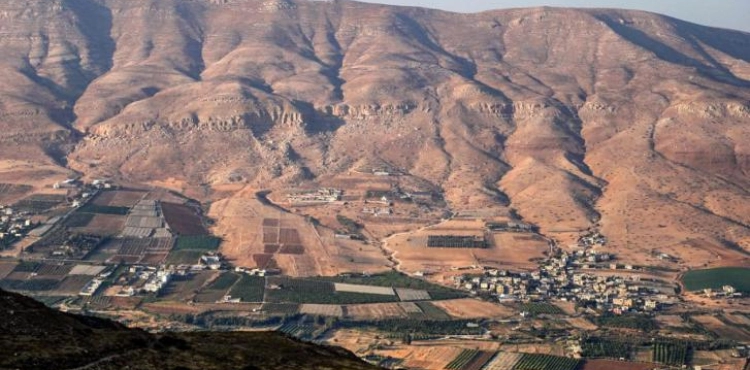 Despite the pressures, a Palestinian people&acute;s insistence on holding onto the land
