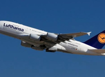 Lufthansa announces plans to operate half of its fleet in the summer