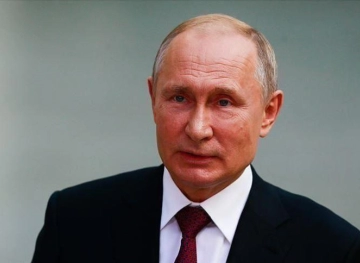 Putin condemns the new US sanctions aimed at &quot;strangling&quot; Syria
