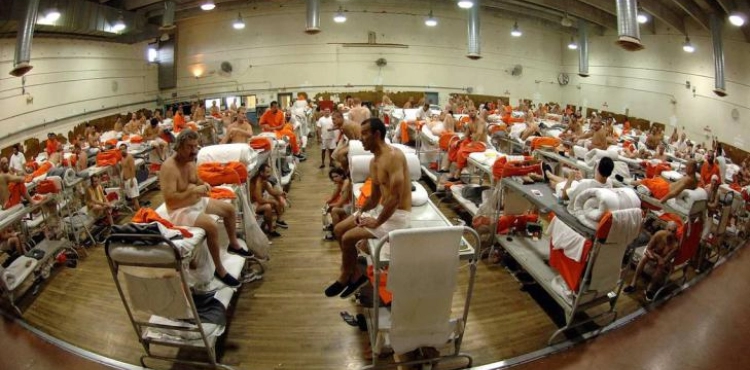 The state of California intends to release 8,000 prisoners
