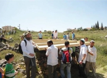 Settlers set up tents on the top of Mount Sobeih, south of Nablus