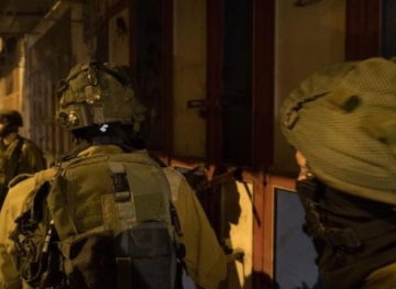 3 youths were shot and a fourth was arrested during the Israeli forces storming Balata refugee camp