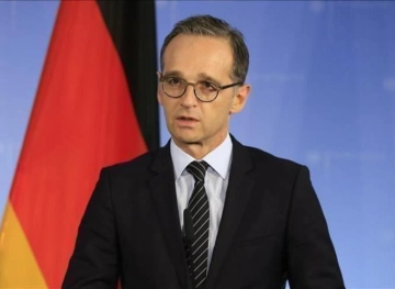 Germany supports South Korea&acute;s participation in the Seven Summit in America and opposes Russia&acute;s participation