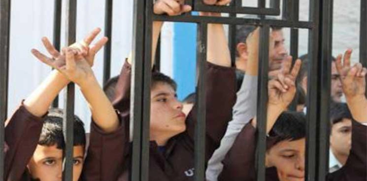 Child prisoners from Hebron decide to step up their steps against the prison administration