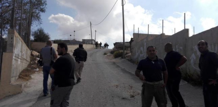 Settlers Attack Oureef School