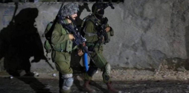 Six citizens were arrested in the West Bank