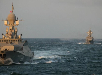 Russian military maneuvers in Caspian, amid the Armenian-Azerbaijani conflict