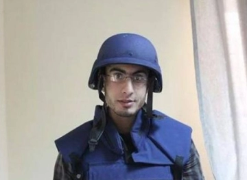 Confirming the administrative detention of the journalist prisoner Mujahid Al-Saadi