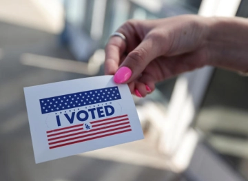 A winding and arduous road for Trump to win a second round