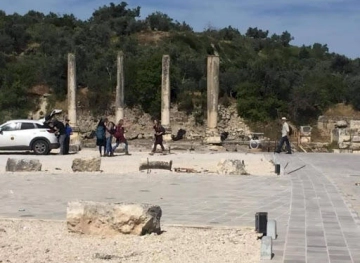 Settlers storm the archaeological site in Sebastia